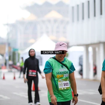 Runner Photo 8561094