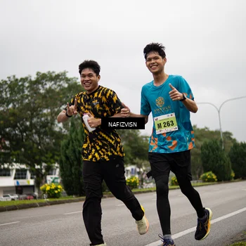 Runner Photo 8561098