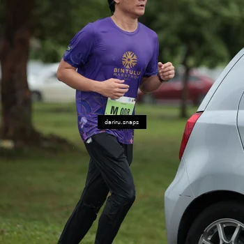 Runner Photo 8561122