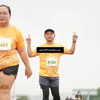 Runner Photo 8561129