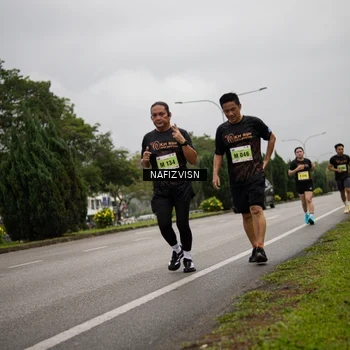 Runner Photo 8561158