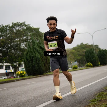 Runner Photo 8561174
