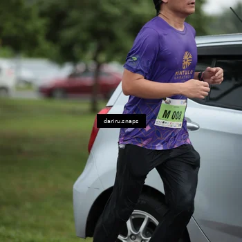 Runner Photo 8561176
