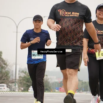 Runner Photo 8561236