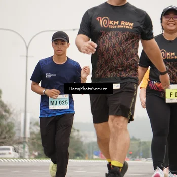 Runner Photo 8561242