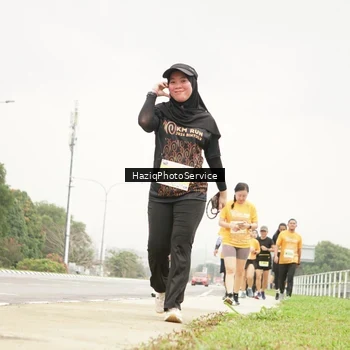 Runner Photo 8561299