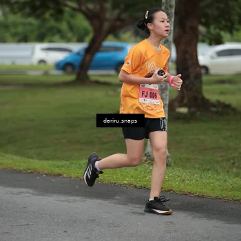Runner Photo 8561301