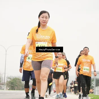 Runner Photo 8561308