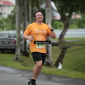 Runner Photo 8561312