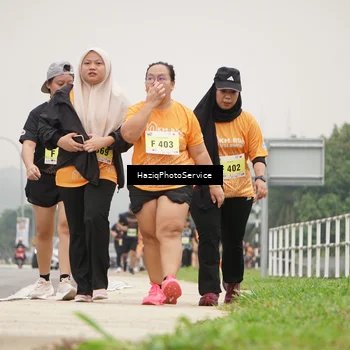 Runner Photo 8561313