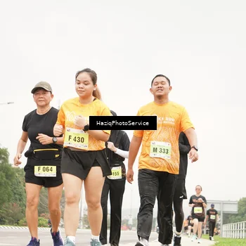 Runner Photo 8561332