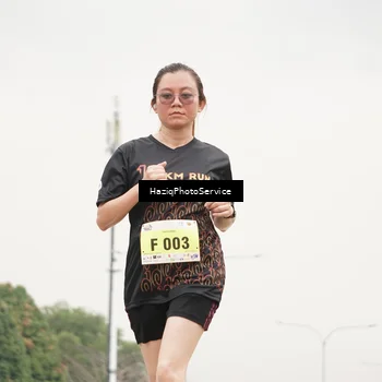 Runner Photo 8561348