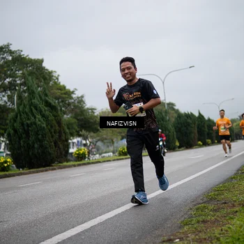 Runner Photo 8561380