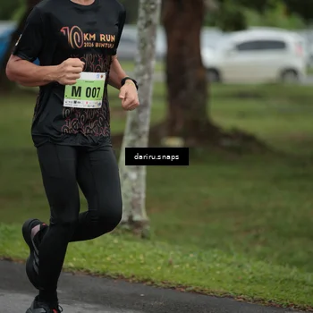 Runner Photo 8561382