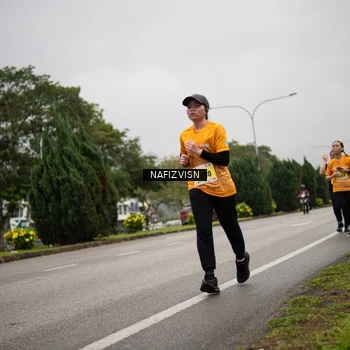 Runner Photo 8561395