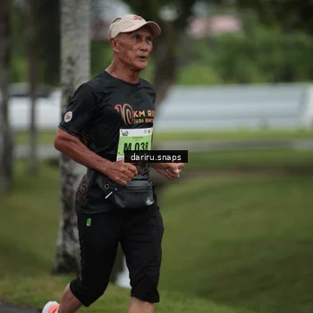 Runner Photo 8561402