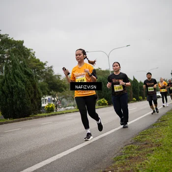 Runner Photo 8561409