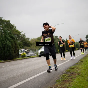 Runner Photo 8561425