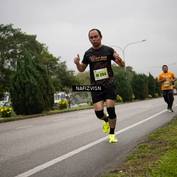 Runner Photo 8561444