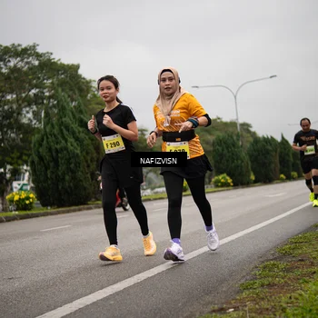 Runner Photo 8561446