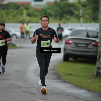 Runner Photo 8561467
