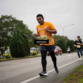 Runner Photo 8561487