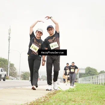 Runner Photo 8561498