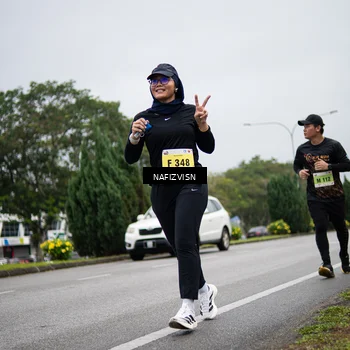 Runner Photo 8561540