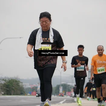 Runner Photo 8561543
