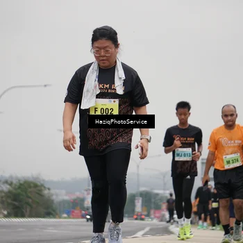 Runner Photo 8561545