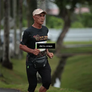 Runner Photo 8561593