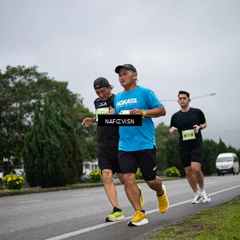 Runner Photo 8561618