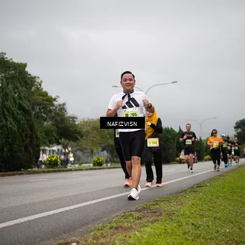 Runner Photo 8561642