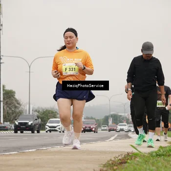 Runner Photo 8561647