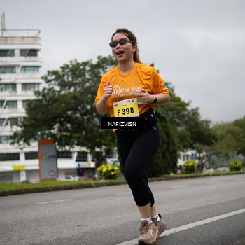 Runner Photo 8561654