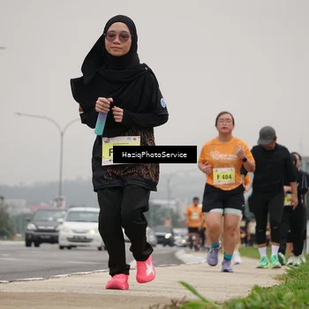 Runner Photo 8561657