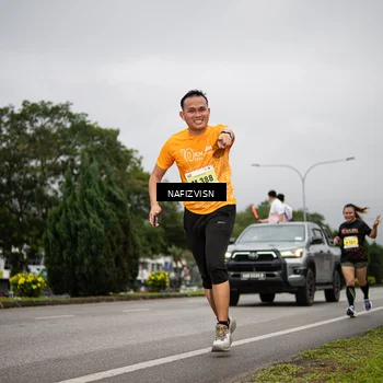Runner Photo 8561676