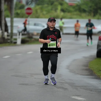 Runner Photo 8561677