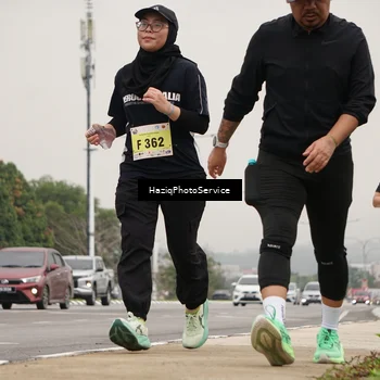 Runner Photo 8561684