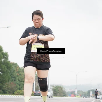 Runner Photo 8561692