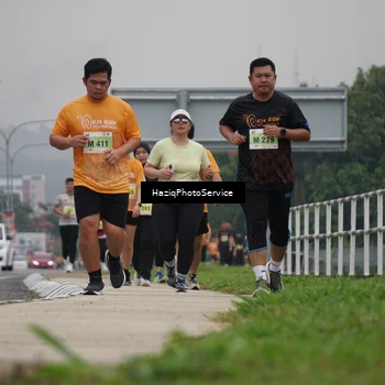 Runner Photo 8561725