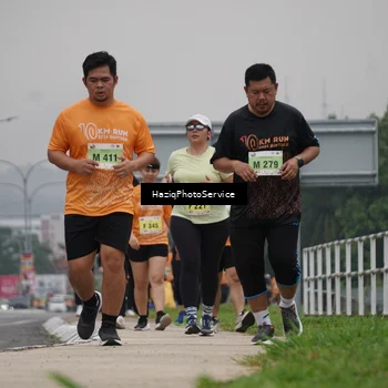 Runner Photo 8561731