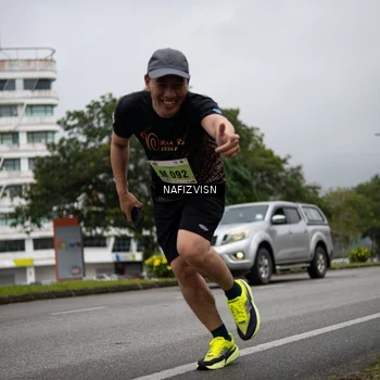 Runner Photo 8561757