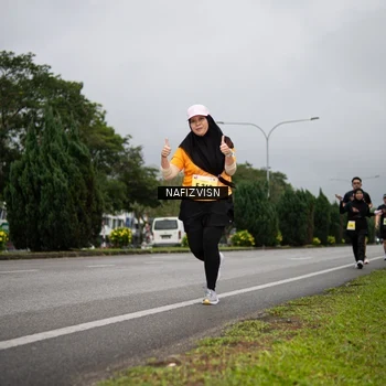 Runner Photo 8561758