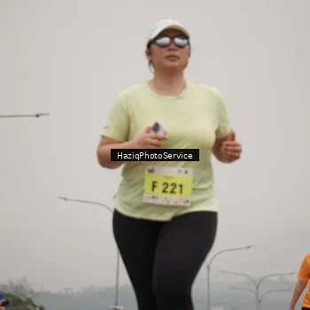 Runner Photo 8561775