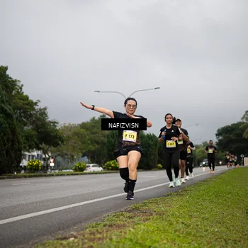 Runner Photo 8561796