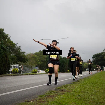 Runner Photo 8561798