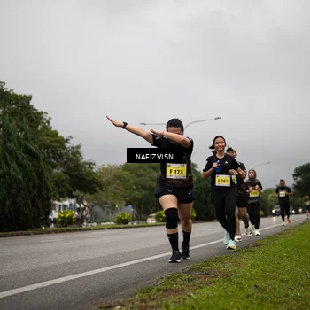 Runner Photo 8561799