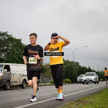 Runner Photo 8561833