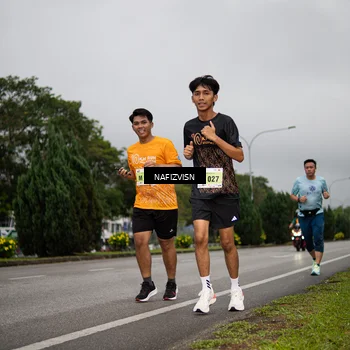 Runner Photo 8561842
